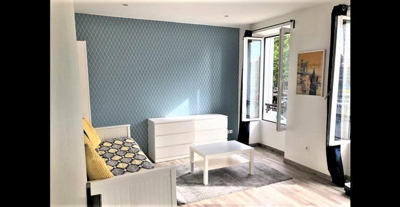 Appartement Proche Centre Ville, Gare Et Autoroute Melun Exterior photo